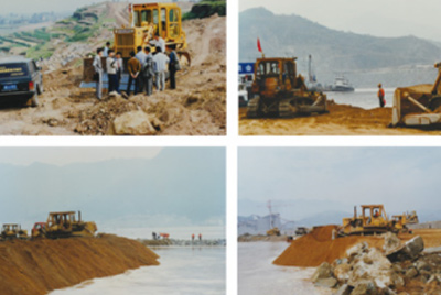 TY220榮獲國(guó)內(nèi)大馬力推土機(jī)1000小時(shí)試驗(yàn)質(zhì)量第一名。